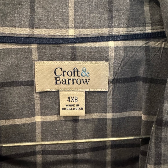 DXL Croft and Barrow 4XL - Long Sleeve Button Down - Picture 2 of 2